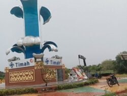 Tugu Adipura di Jl. Lingkar Kosta Area Karimun Roboh Sebulan Selesai Dibangun*